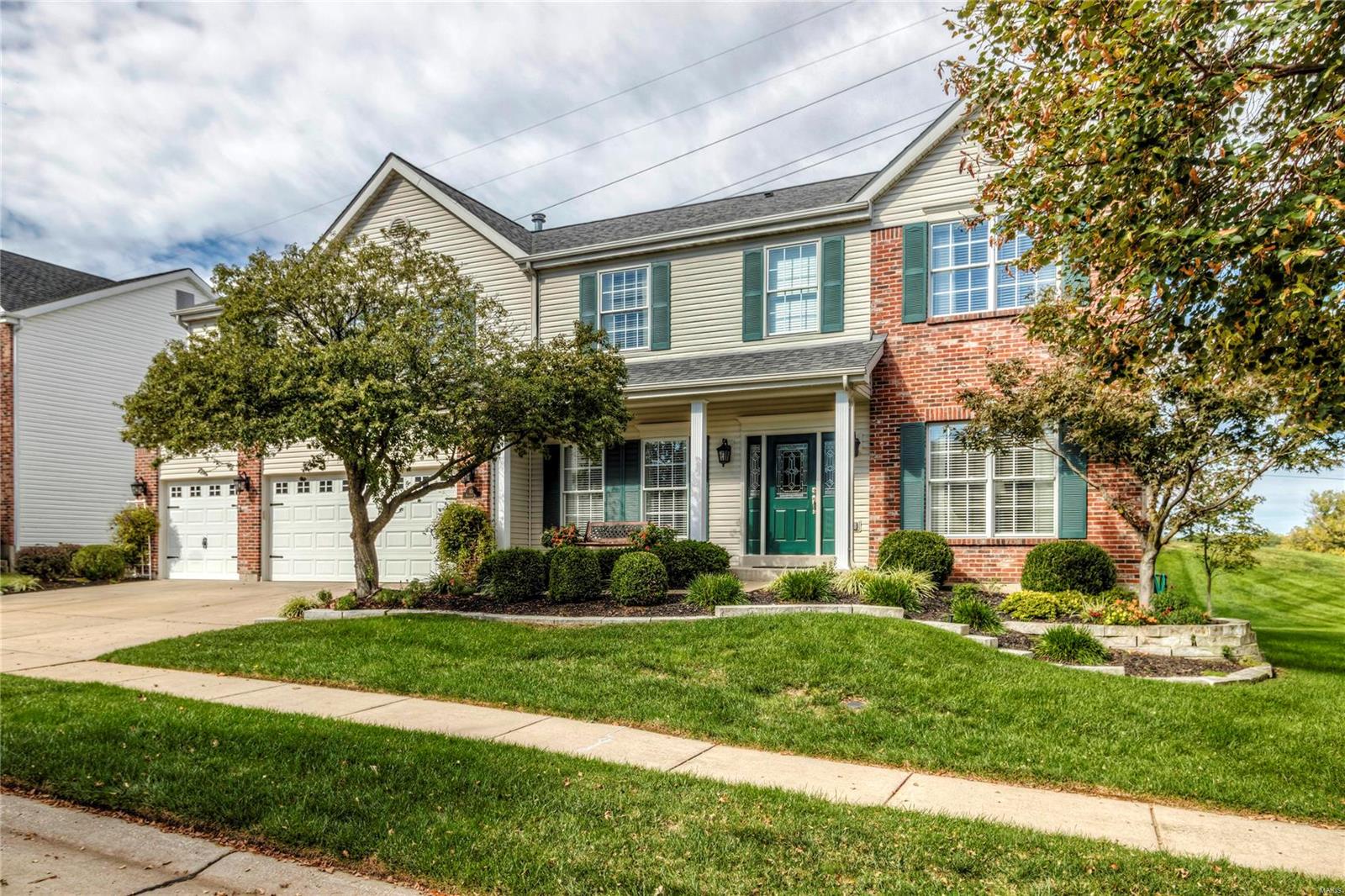 819 Wheaton Way Creve Coeur, MO 63141 - Photo 1 of 44