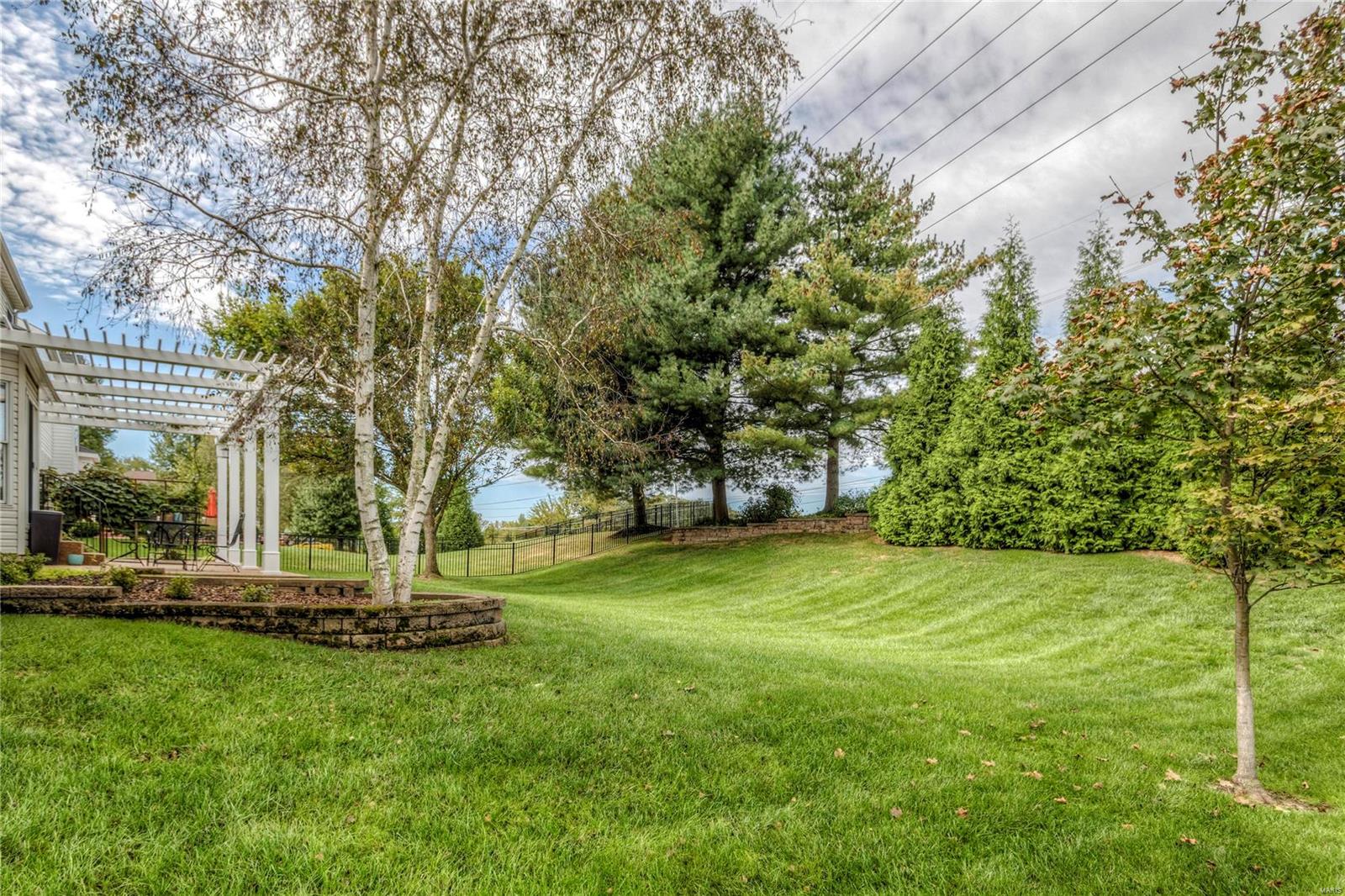819 Wheaton Way Creve Coeur, MO 63141 - Photo 41 of 44