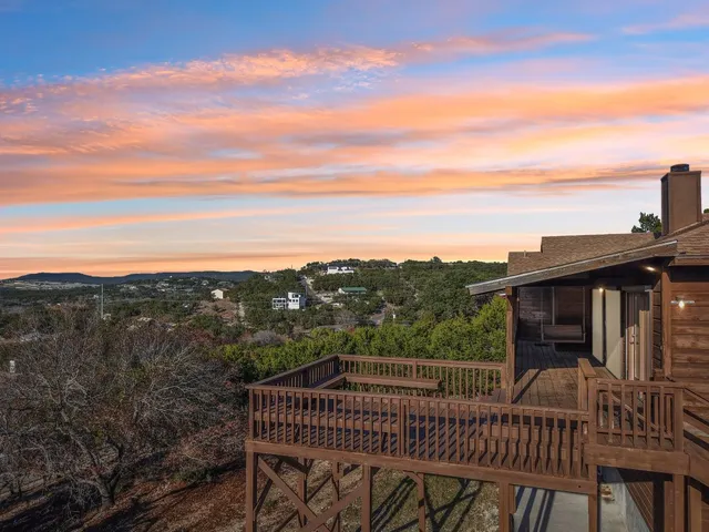 $2,600 | 21009 Fawn Ridge Drive, Lago Vista, TX 78645