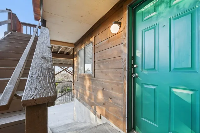 $2,600 | 21009 Fawn Ridge Drive, Lago Vista, TX 78645