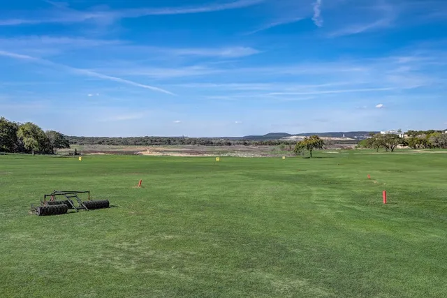 $2,600 | 21009 Fawn Ridge Drive, Lago Vista, TX 78645