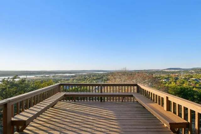 $2,600 | 21009 Fawn Ridge Drive, Lago Vista, TX 78645