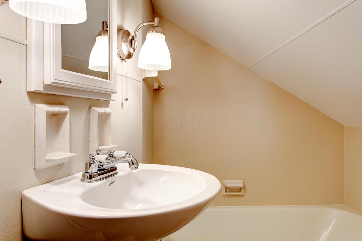 170 Wetmore Road Columbus, OH 43214 - Photo 20 of 26 Gallery Image 20