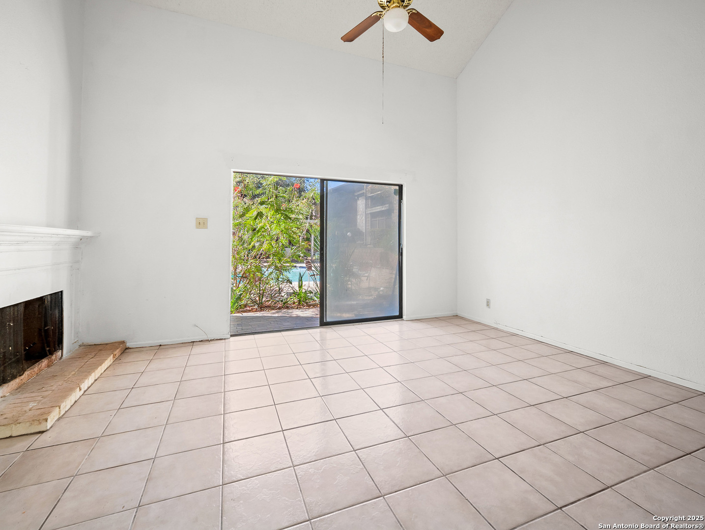 11520 Huebner Road, Unit 302 San Antonio, TX 78230 - Photo 4 of 28 a view of an empty room and window