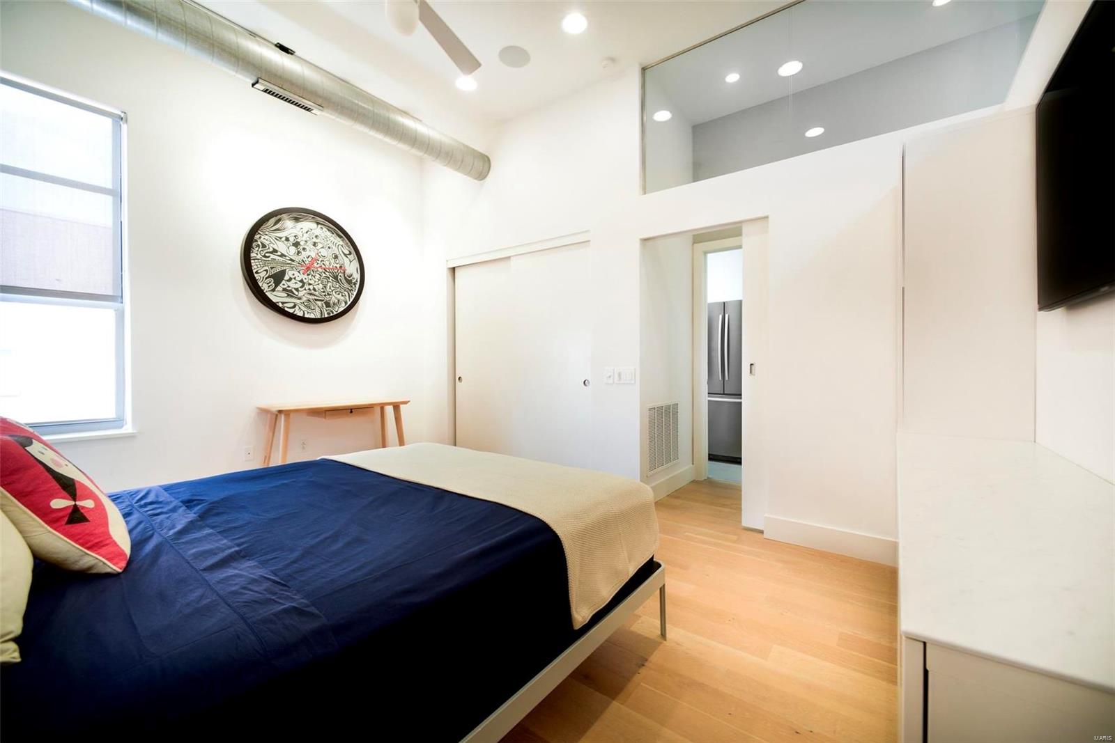 6340 Clayton Road, Unit 407 St. Louis, MO 63117 - Photo 24 of 31