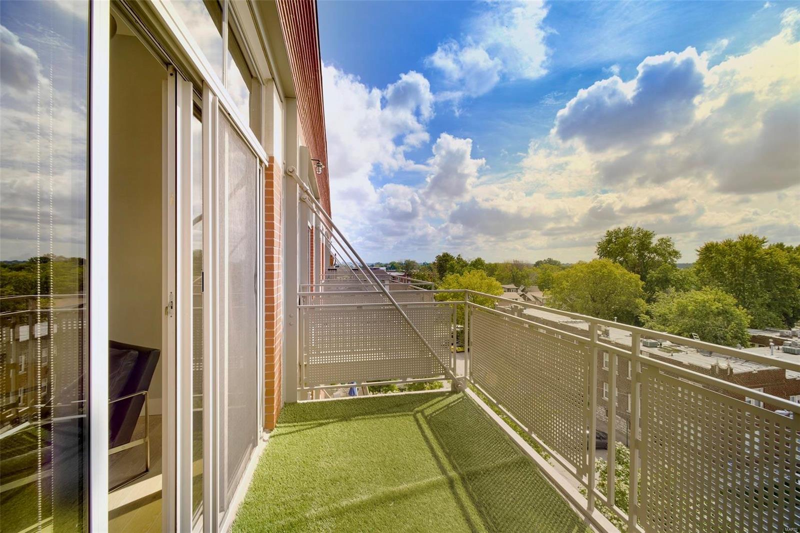 6340 Clayton Road, Unit 407 St. Louis, MO 63117 - Photo 27 of 31