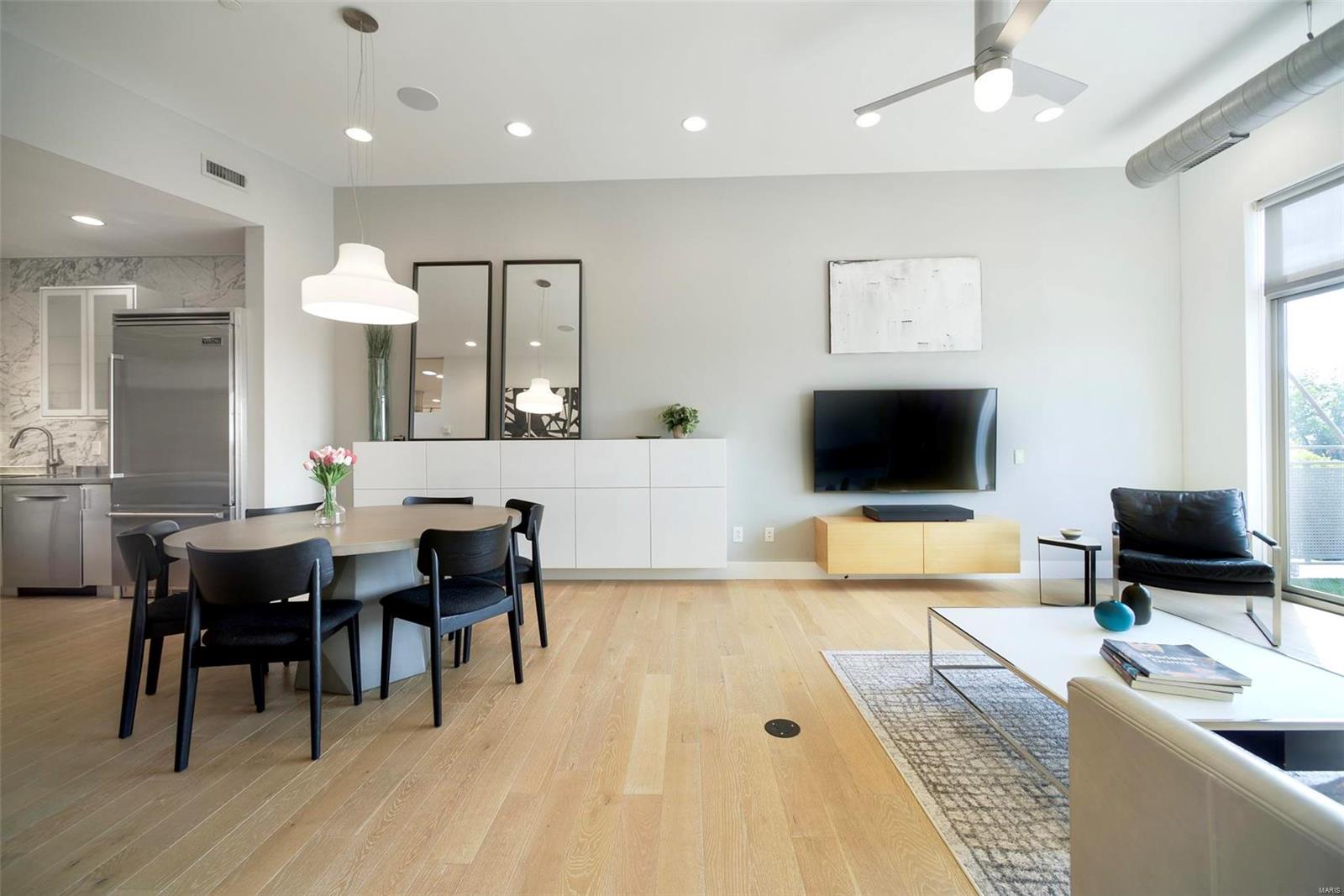 6340 Clayton Road, Unit 407 St. Louis, MO 63117 - Photo 9 of 31