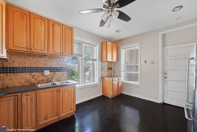 $499,999 | 2701 West 24th Place, Chicago, IL 60608