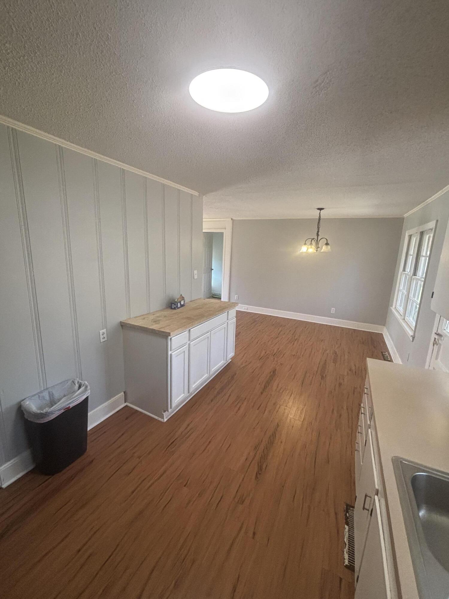 309 Pinckney Street Sumter, SC 29150 - Photo 6 of 20 IMG_2782