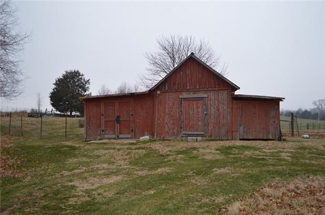 877 Bells Mill Road Pelham, TN 37366 - Photo 17 of 20 a view of a backyard