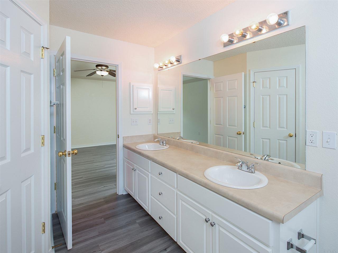 6852 Da Lisa Road Milton, FL 32583 - Photo 28 of 35 Plus Two Walk in closets !