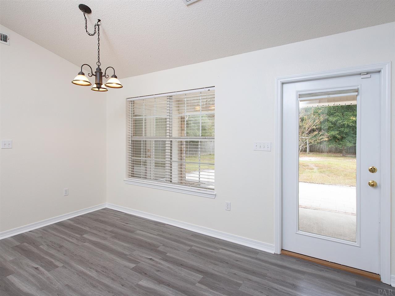 6852 Da Lisa Road Milton, FL 32583 - Photo 10 of 35