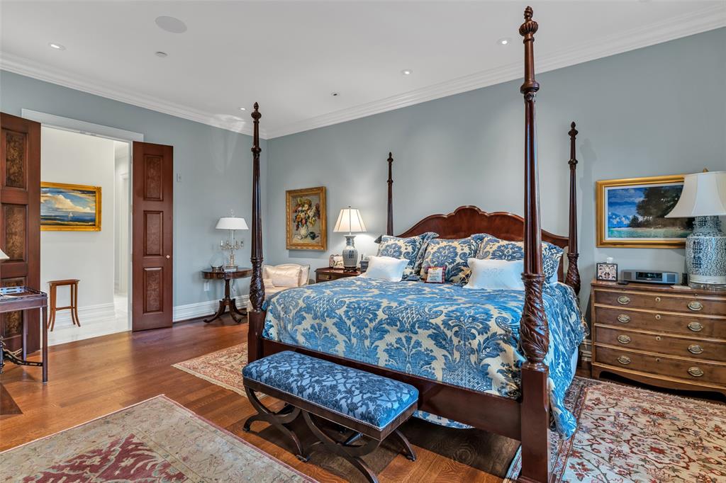 8511 Edgemere Road, Unit 201 Dallas, TX 75225 - Photo 23 of 40