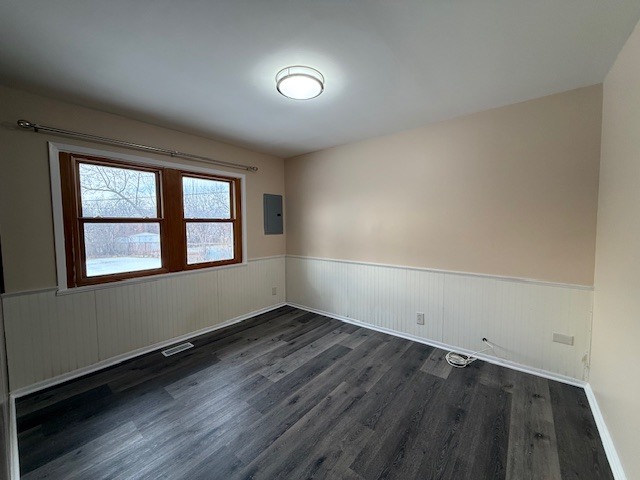 1012 Vine Street Streamwood, IL 60107 - Photo 5 of 14