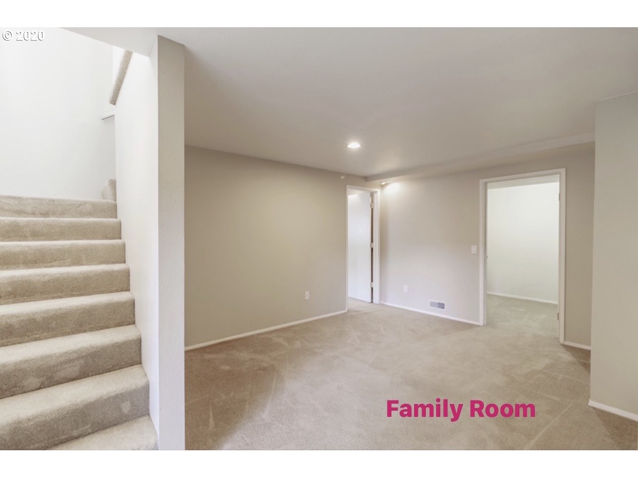 9552 North Edison Street Portland, OR 97203 - Photo 18 of 27 Gallery Image 18