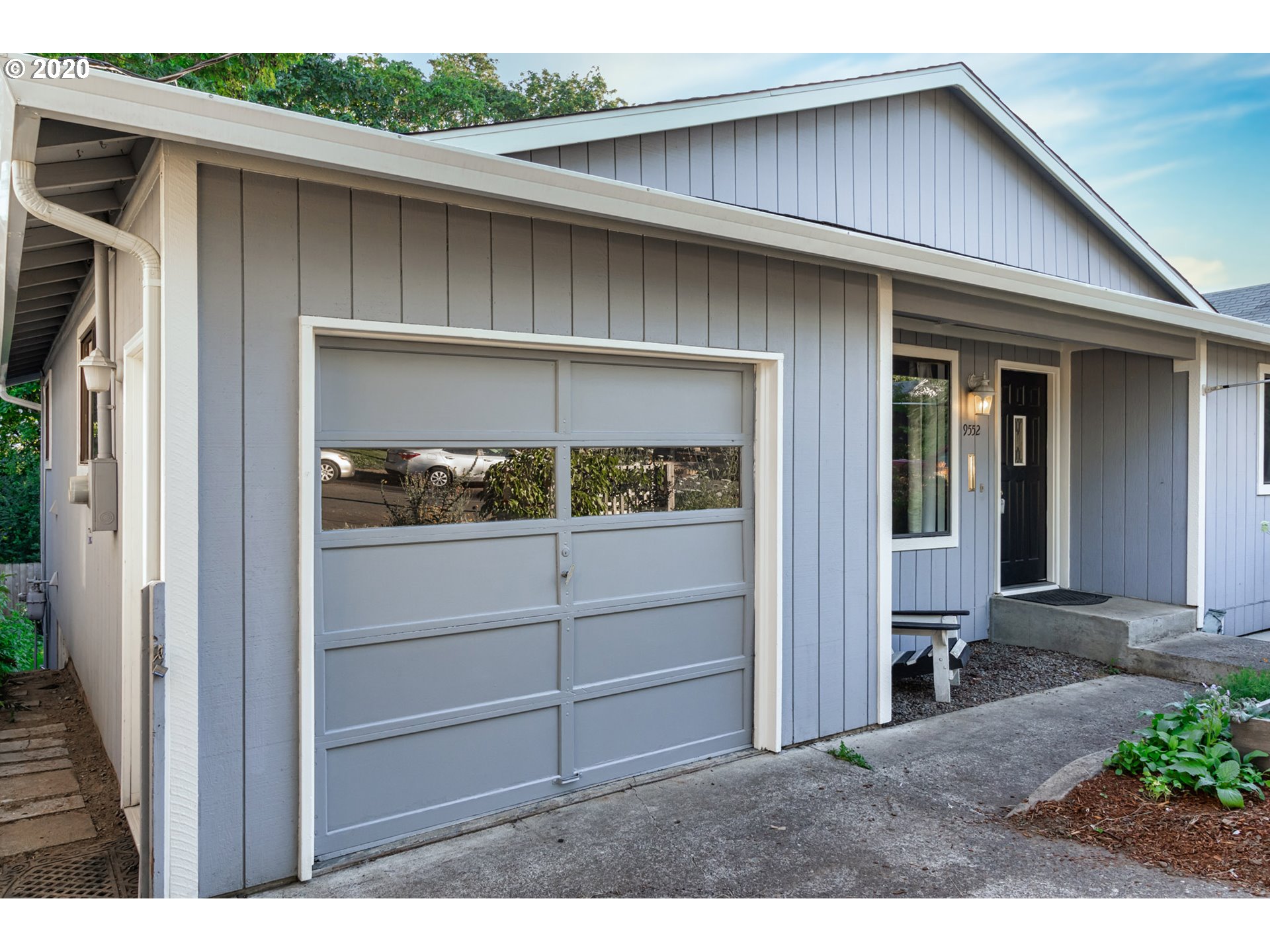 9552 North Edison Street Portland, OR 97203 - Photo 3 of 27 Gallery Image 3