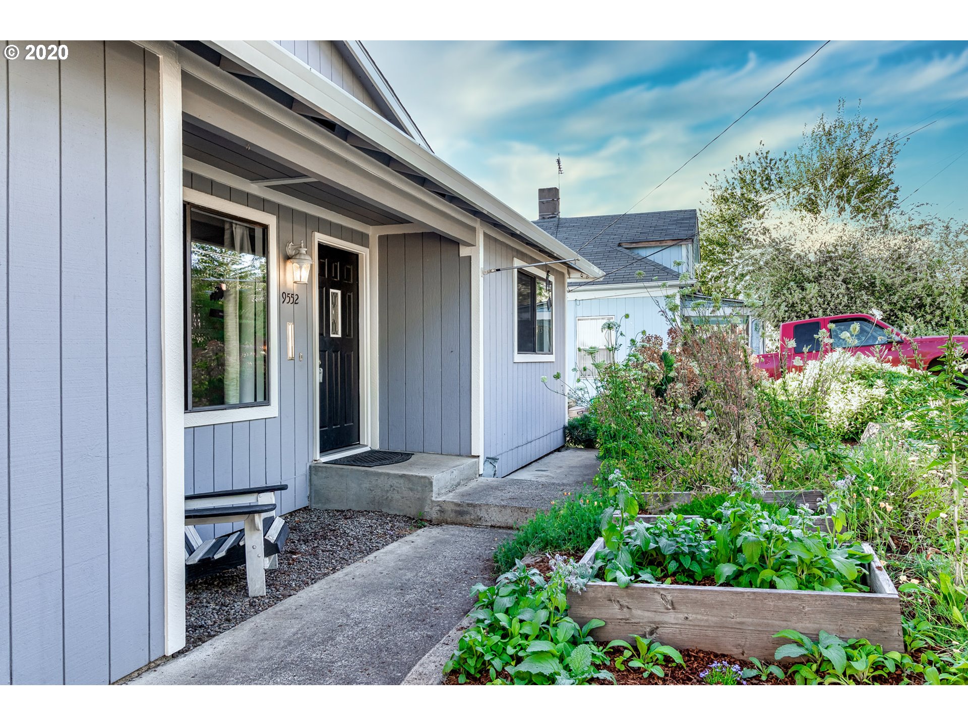 9552 North Edison Street Portland, OR 97203 - Photo 4 of 27 Gallery Image 4