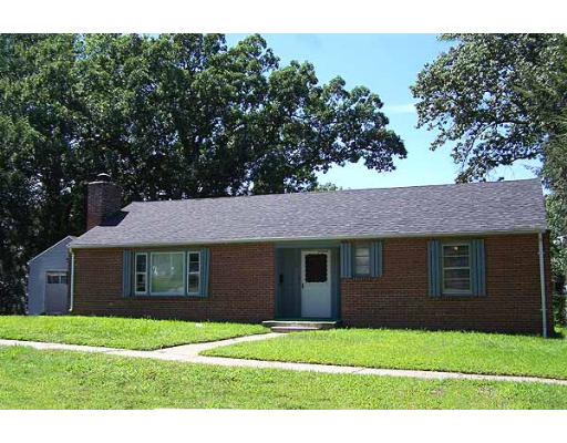 76 Abbott Street Springfield, MA 01118 - Photo 1 of 15