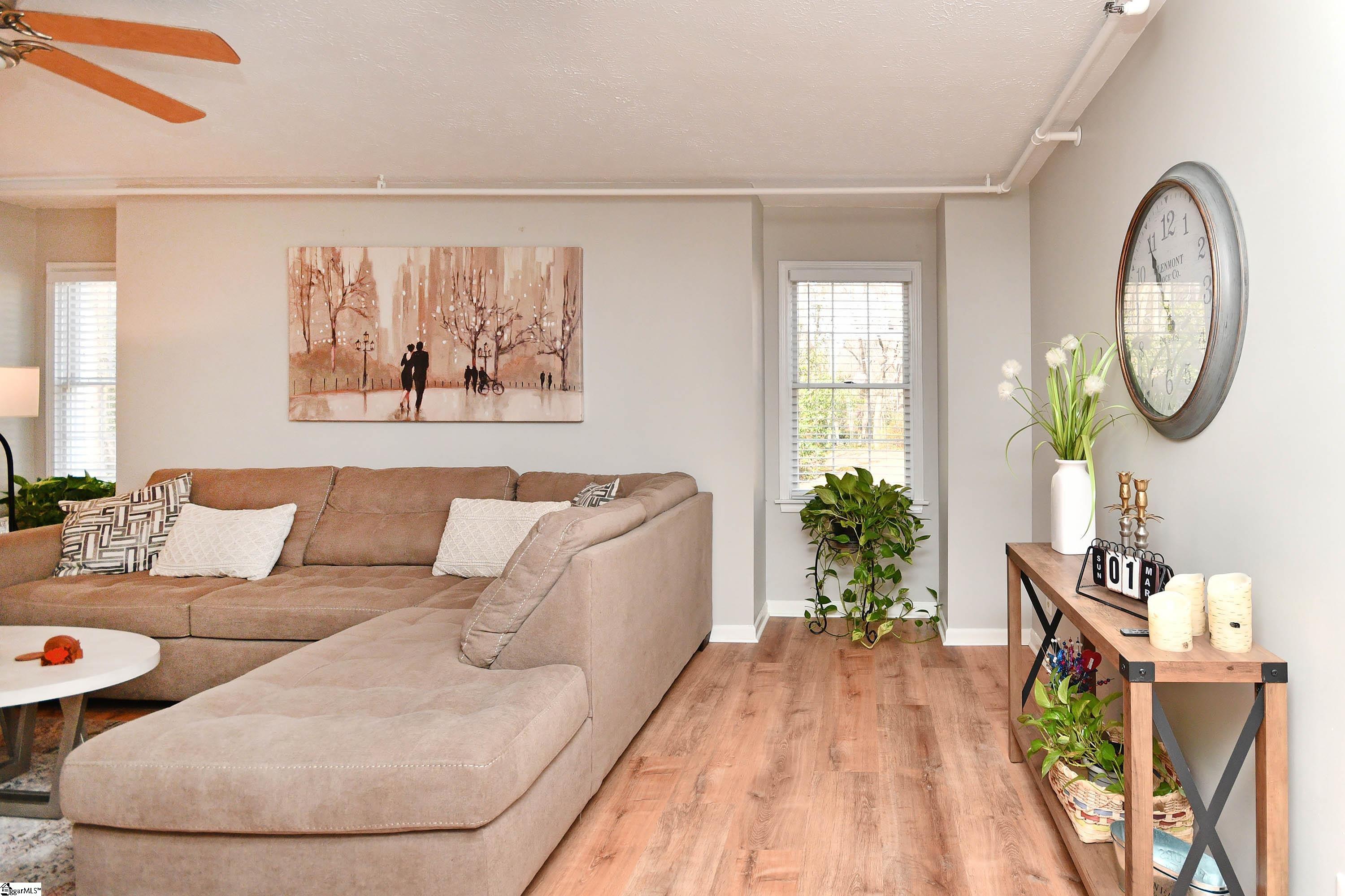 508 Wren Way Greenville, SC 29605 - Photo 17 of 41