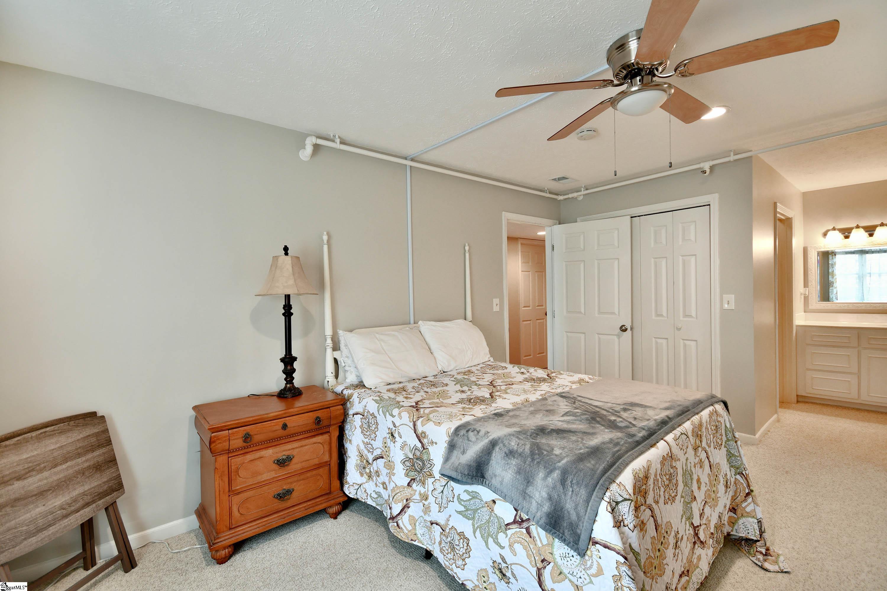 508 Wren Way Greenville, SC 29605 - Photo 23 of 41