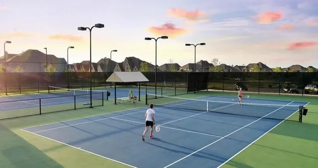 a view of a tennis court