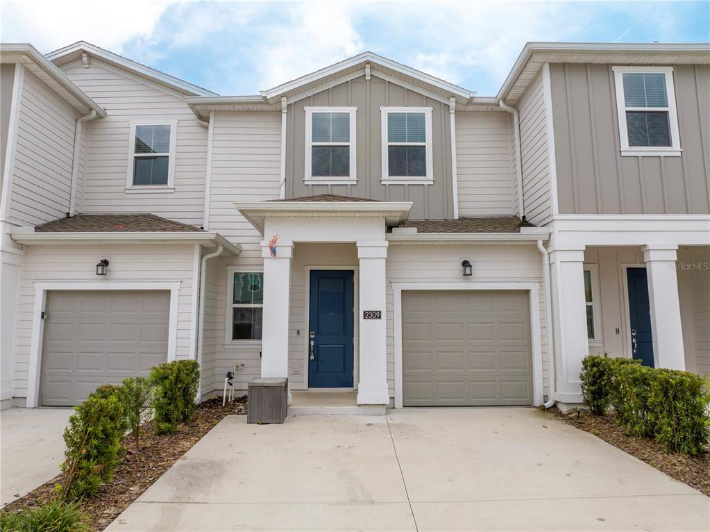 2309 Brook Marsh Loop Kissimmee, FL 34747 - Photo 2 of 70