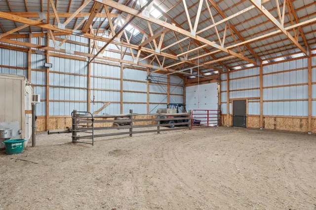 $899,900 | 12998 Maxwell Road, Chisago City, MN 55013