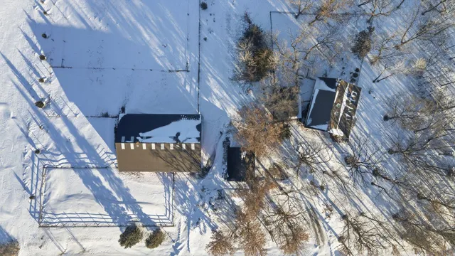 $899,900 | 12998 Maxwell Road, Chisago City, MN 55013