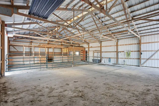 $899,900 | 12998 Maxwell Road, Chisago City, MN 55013