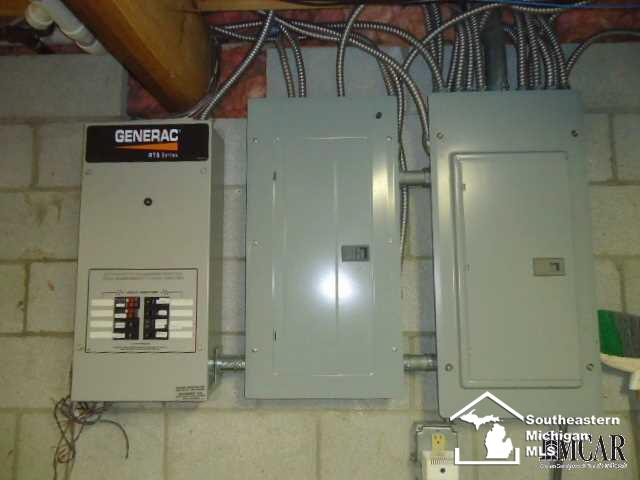 8560 Jackman Road Temperance, MI 48182 - Photo 18 of 33