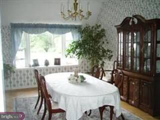 410 Norfolk Road Flourtown, PA 19031 - Photo 4 of 4