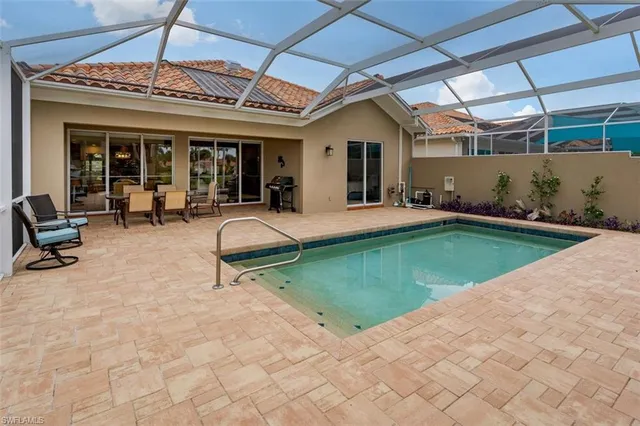 $789,900 | 3464 Donoso Court, Naples, FL 34109
