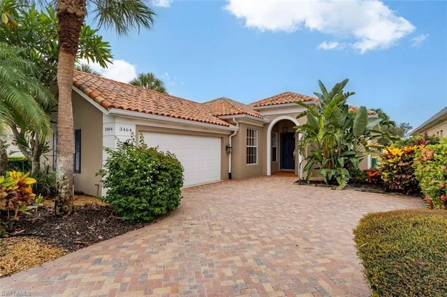 $789,900 | 3464 Donoso Court, Naples, FL 34109