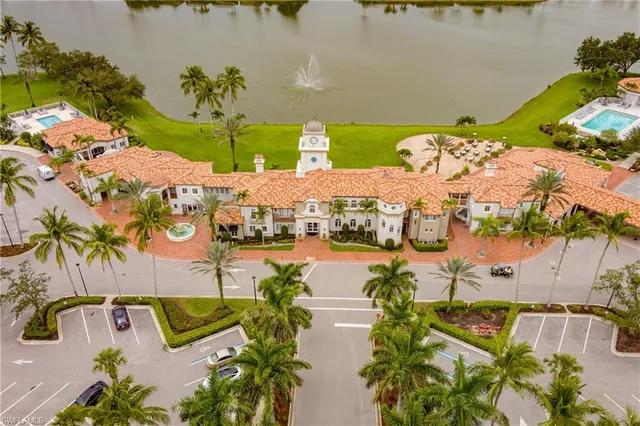 $789,900 | 3464 Donoso Court, Naples, FL 34109