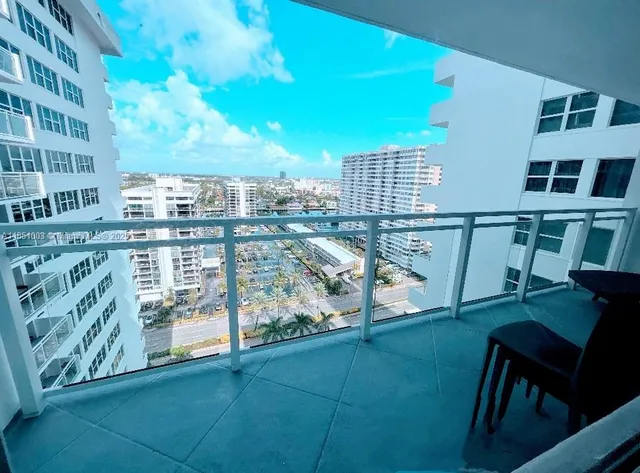 $2,850 | 2030 South Ocean Drive, Unit 1802, Hallandale Beach, FL 33009