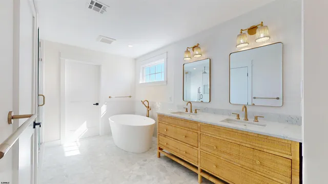 $2,499,999 | 1904 West Brigantine Avenue, Brigantine, NJ 08203