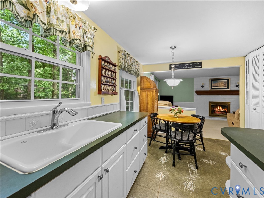 112 Chasnell Road North Chesterfield, VA 23236 - Photo 21 of 49 Kitchen area featuring a window above the sink, wh