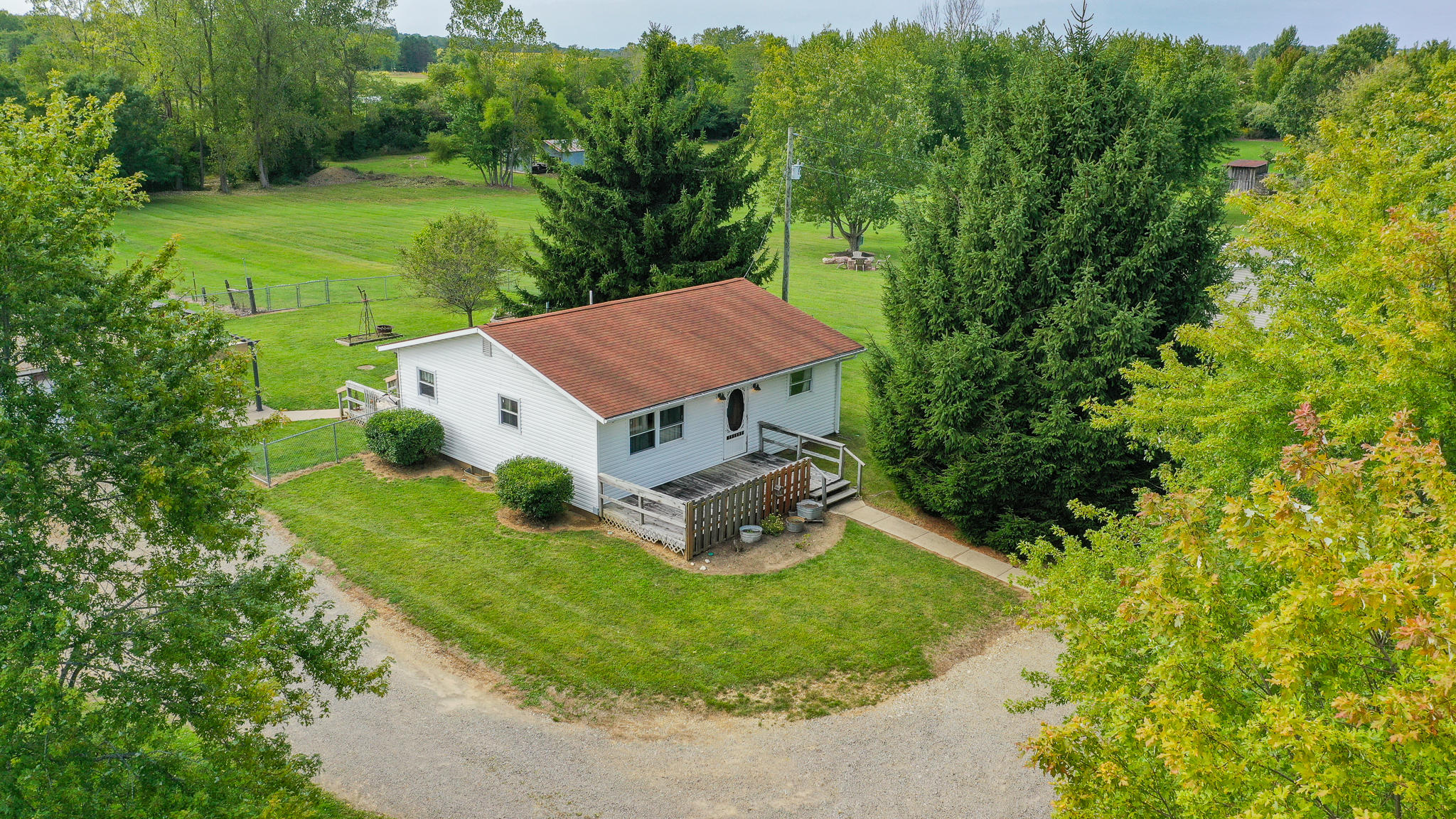 5027 Flatfoot Road Cable, OH 43009 - Photo 6 of 41