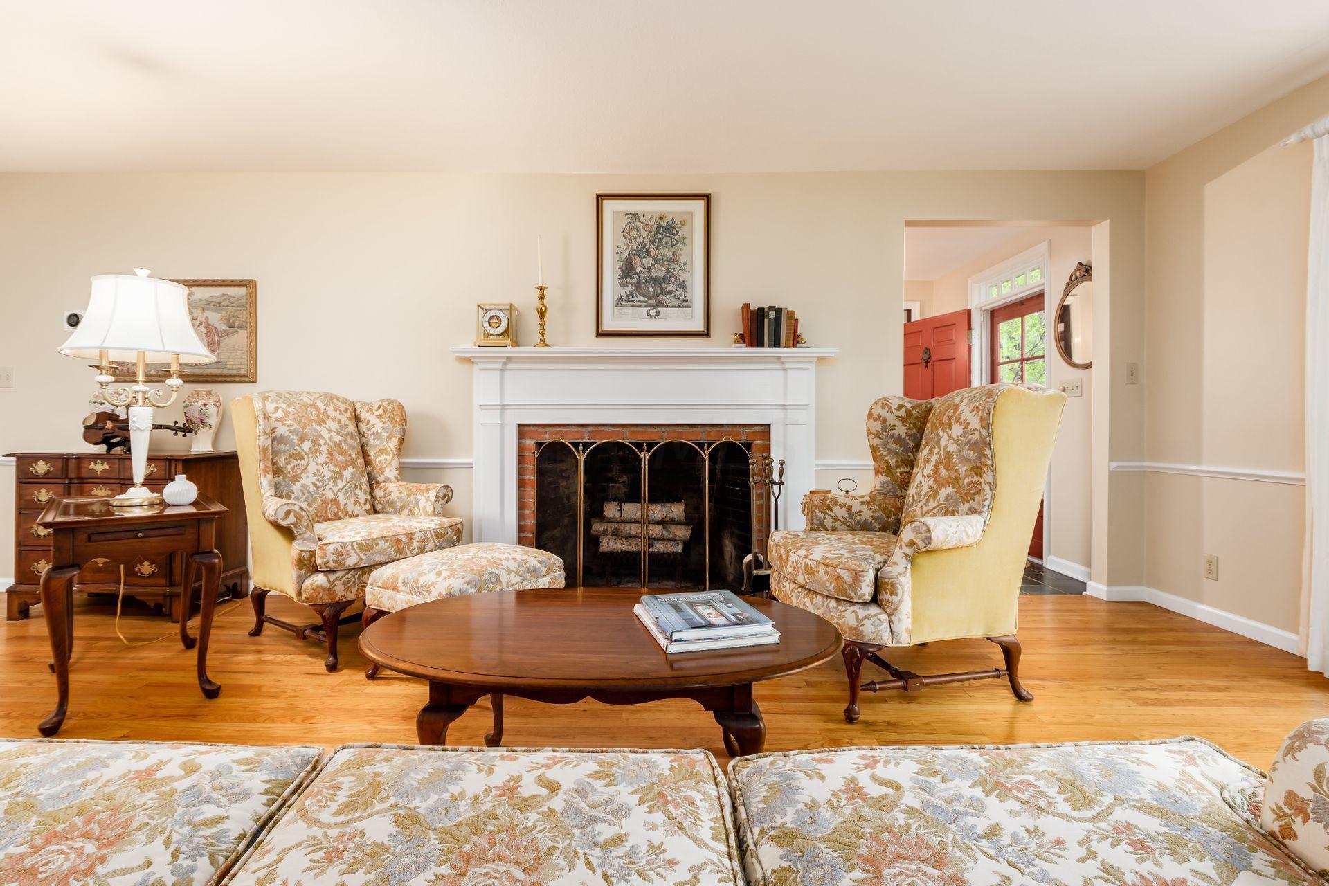 391 Stublyn Road Granville, OH 43023 - Photo 4 of 50
