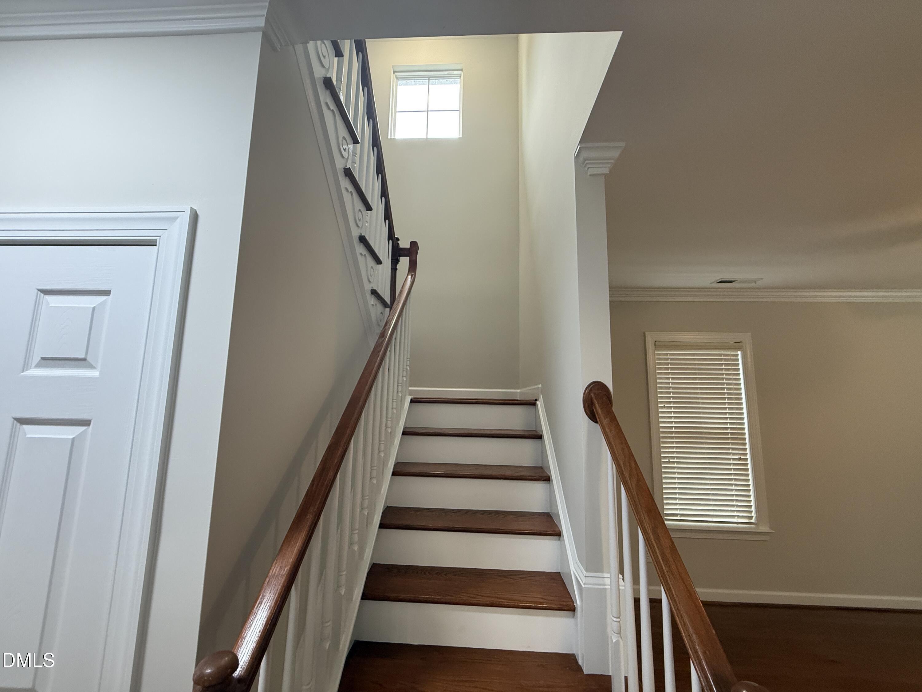3837 Cumberland Pond Road Raleigh, NC 27606 - Photo 22 of 27 stairwell