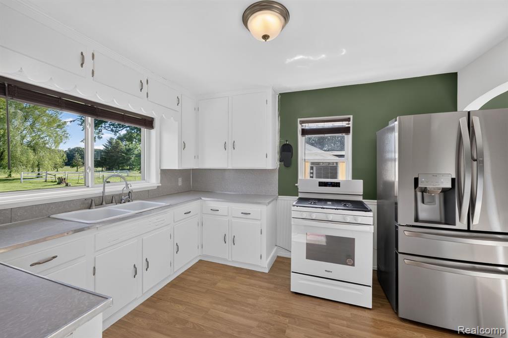 7077 West Frances Road Flushing, MI 48433 - Photo 17 of 50