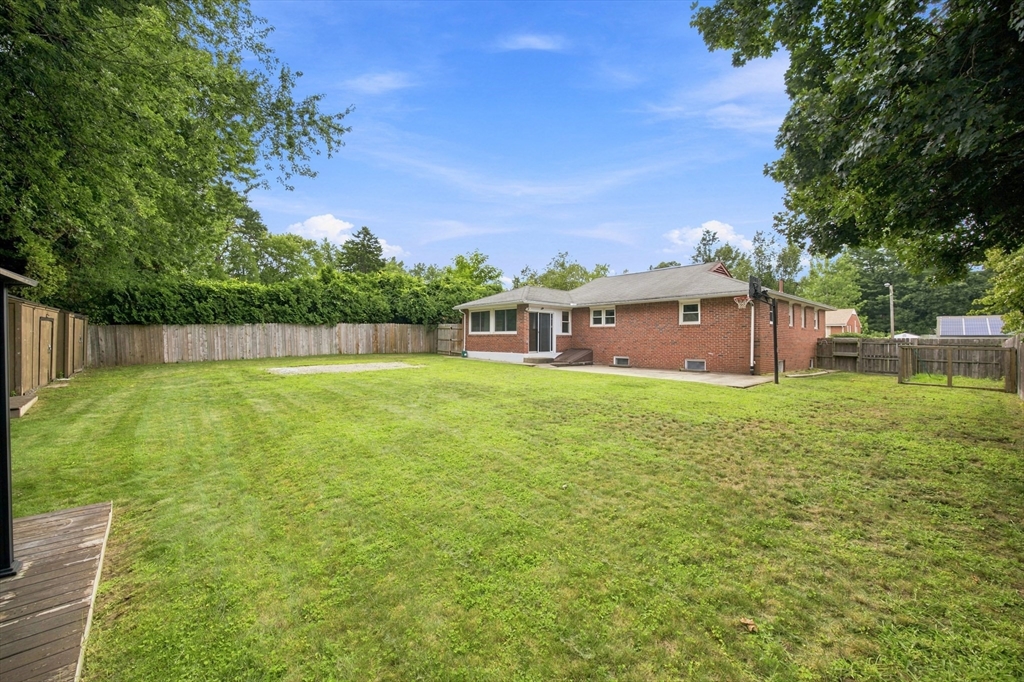 63 Martel Road Springfield, MA 01119 - Photo 8 of 39 Gallery Image 8