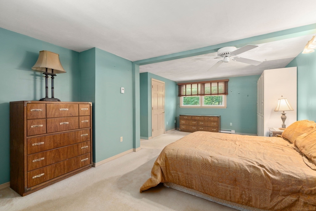 39 Whiting Road Oxford, MA 01540 - Photo 12 of 39