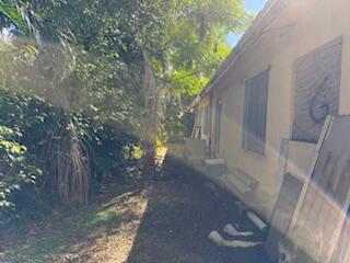 4793 Badger Road West Palm Beach, FL 33417 - Photo 24 of 29 IMG_1408