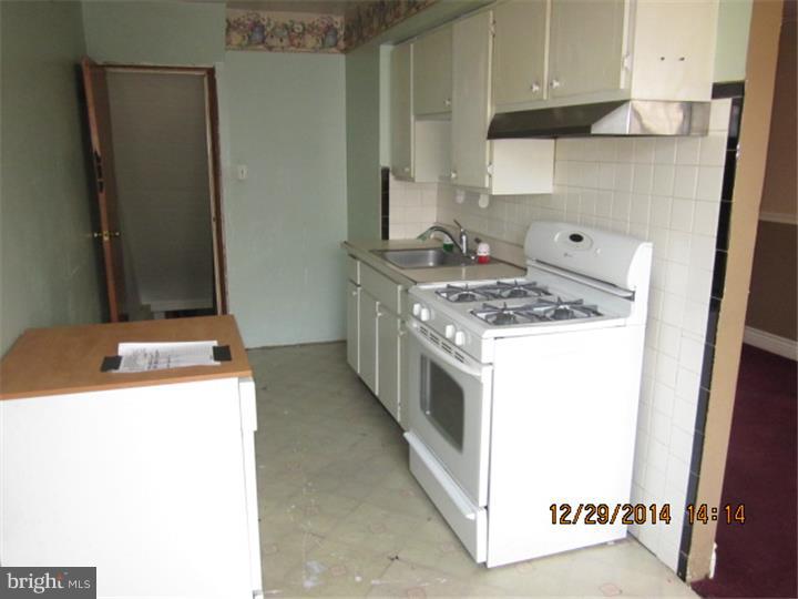 3314 Welsh Road Philadelphia, PA 19136 - Photo 5 of 16 Kitchen