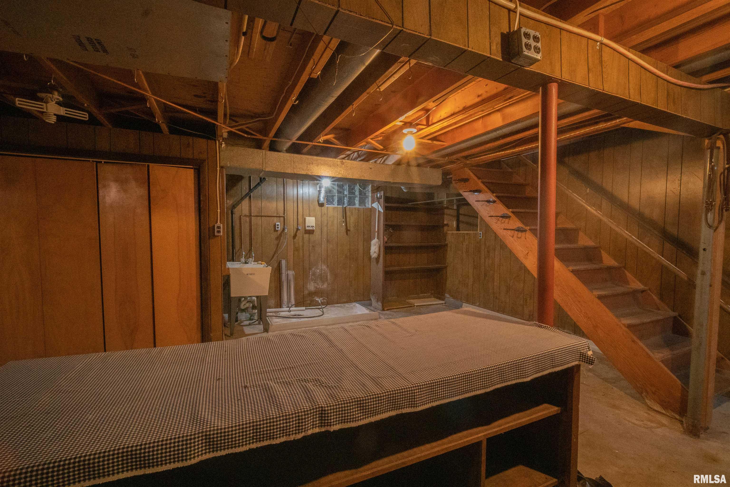 512 West Main Street Victoria, IL 61485 - Photo 13 of 19 Gallery Image 13
