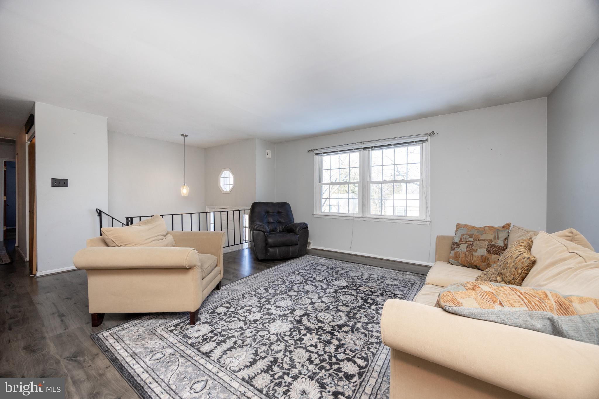 612 Ridge Avenue Kennett Square, PA 19348 - Photo 4 of 28