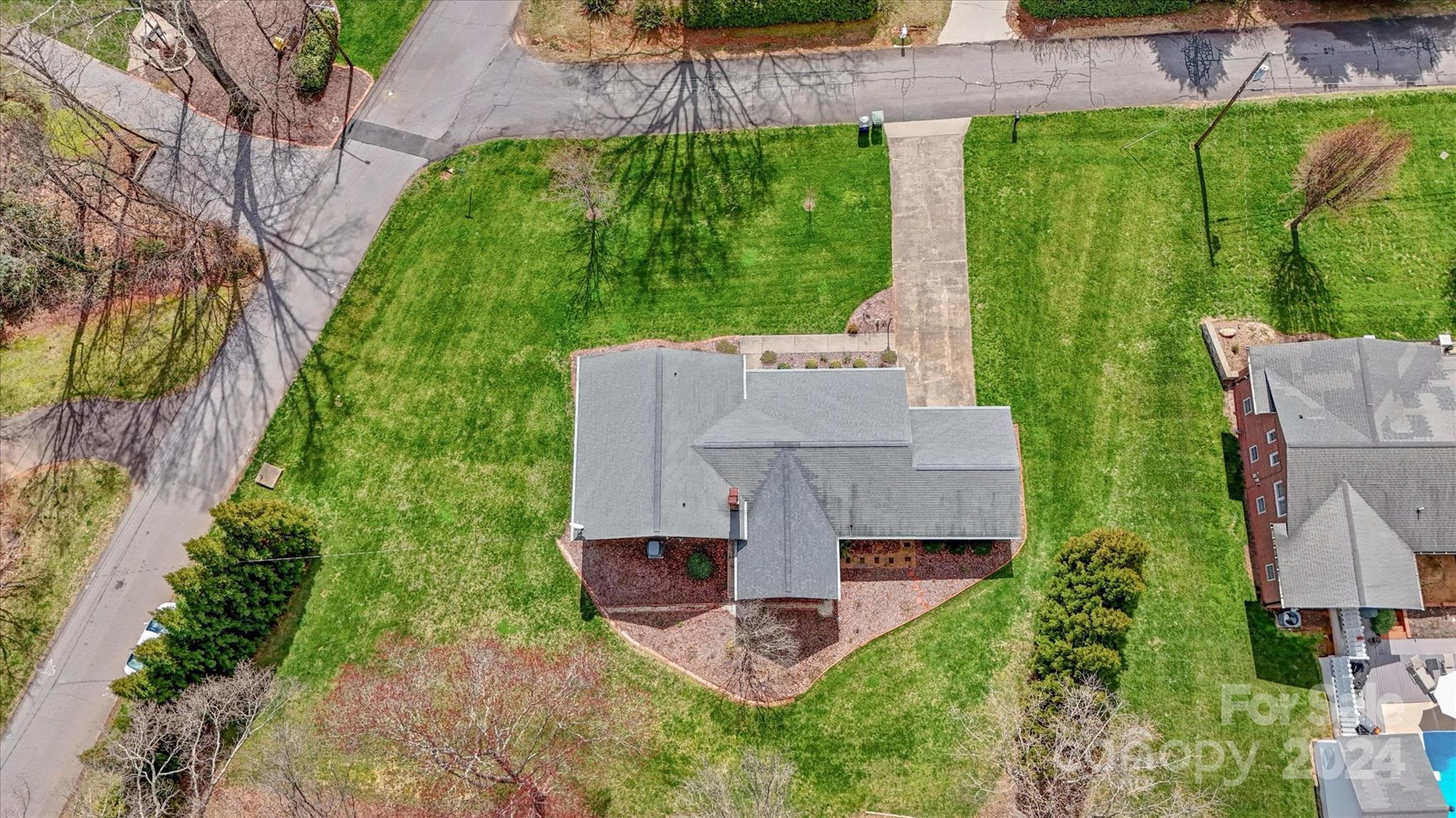 215 6th Street Northeast Conover, NC 28613 - Photo 46 of 47 an aerial view of a house with a garden