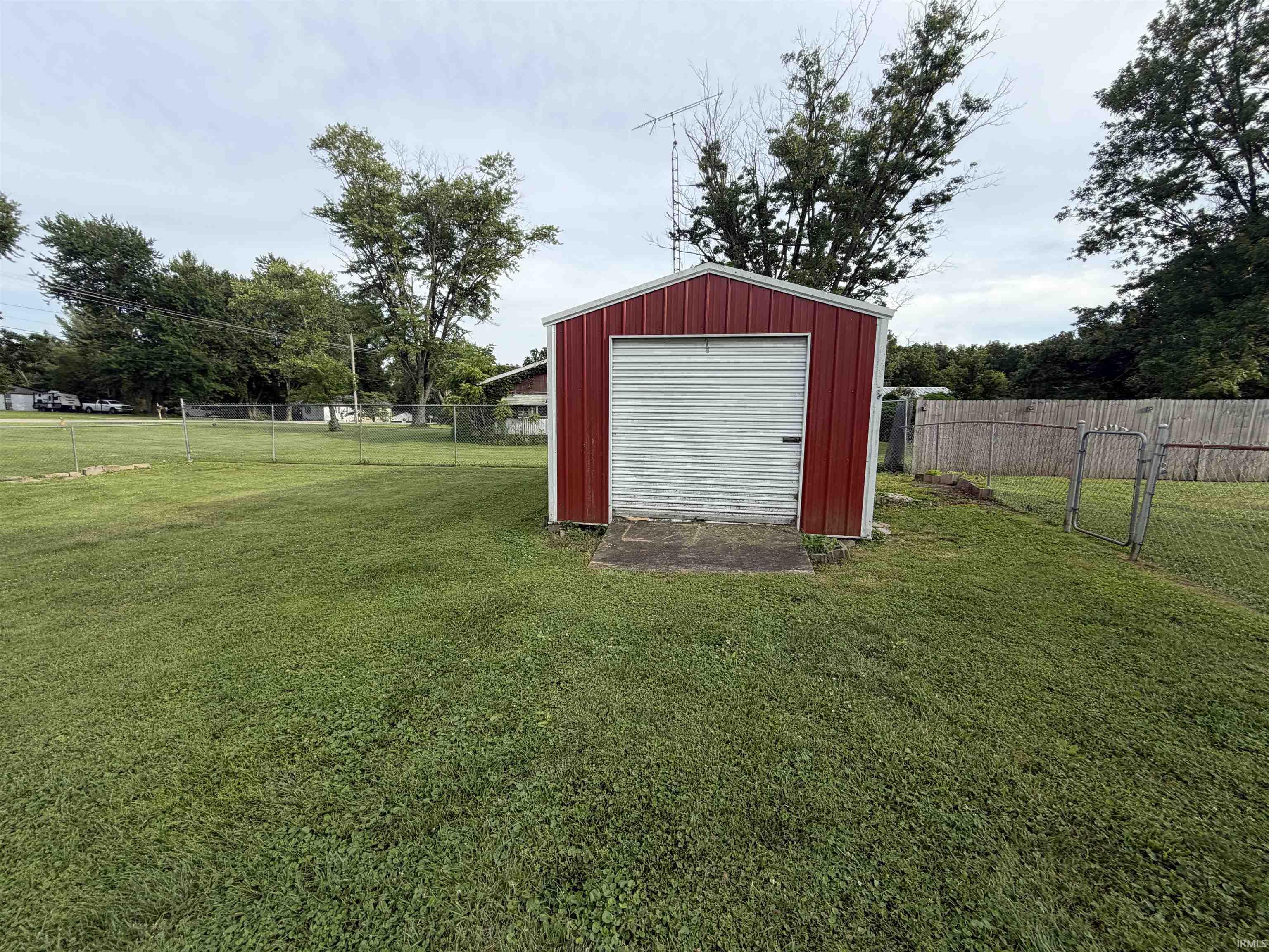 281 Guthrie Road Bedford, IN 47421 - Photo 35 of 38