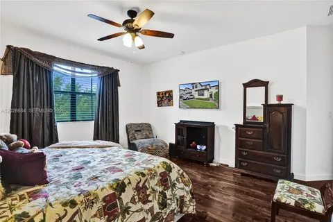 $520,000 | 22617 Southwest 102nd Avenue, Unit 22617, Miami, FL 33190
